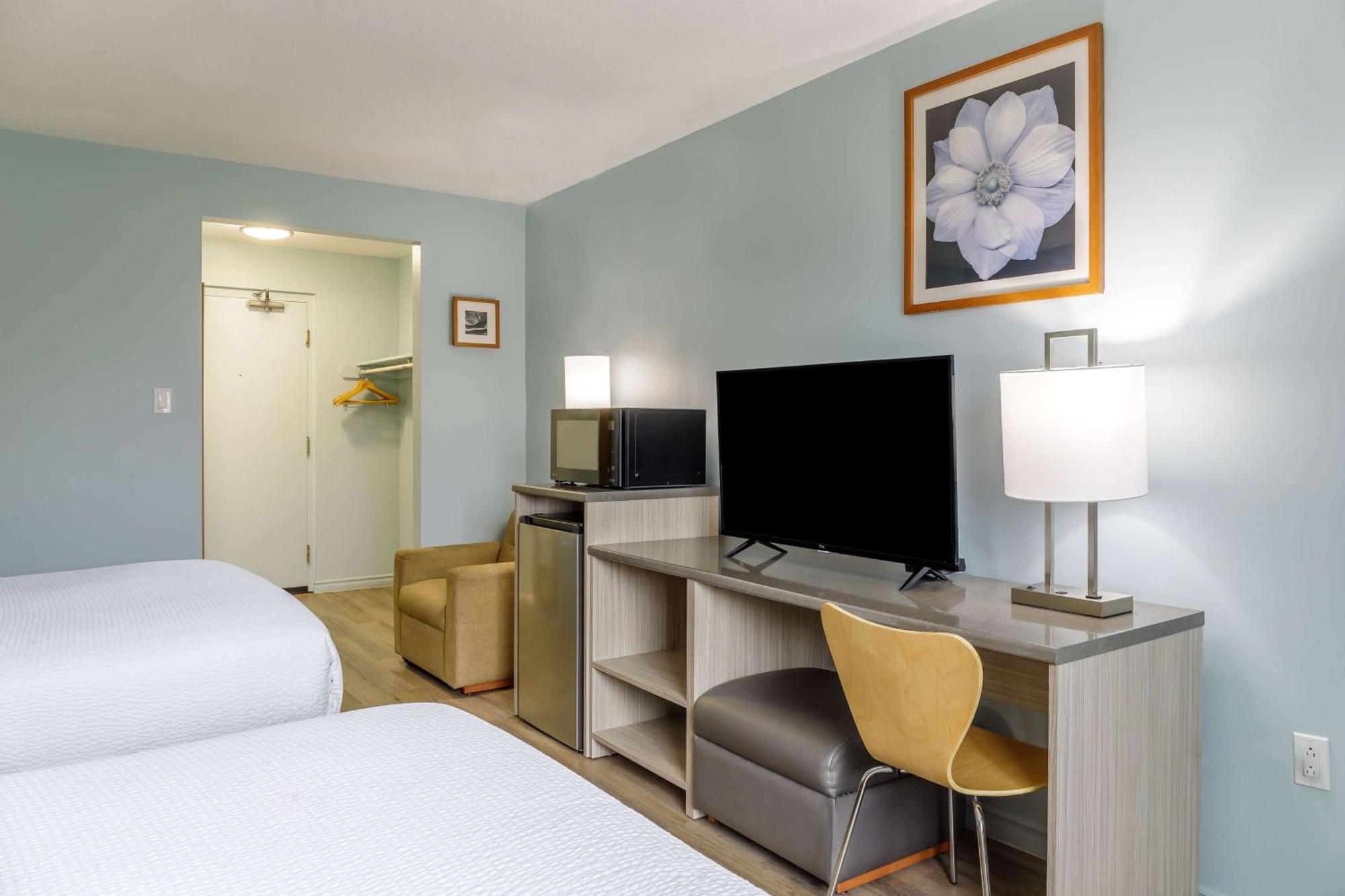 Motel 6 Niagara Falls, On Near The Falls ภายนอก รูปภาพ