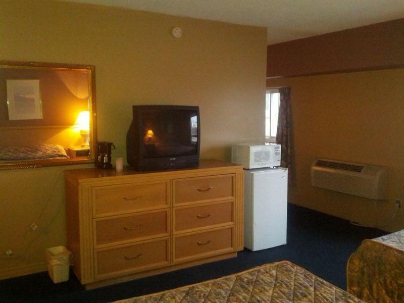 Motel 6 Niagara Falls, On Near The Falls ภายนอก รูปภาพ